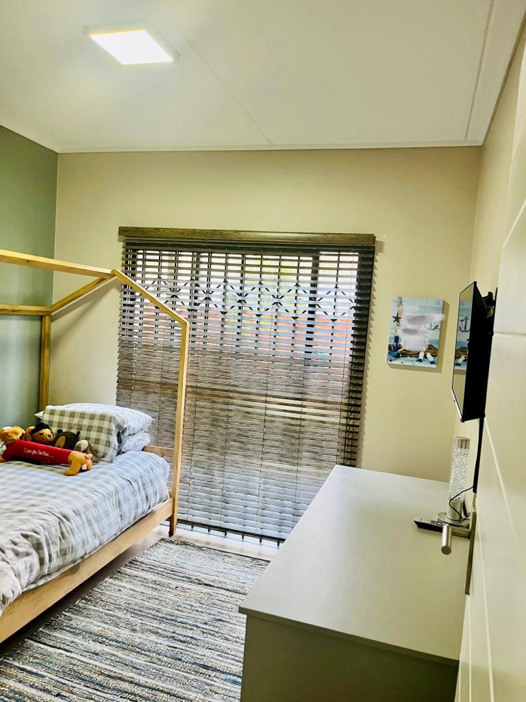 To Let 4 Bedroom Property for Rent in Kyalami Ridge Gauteng