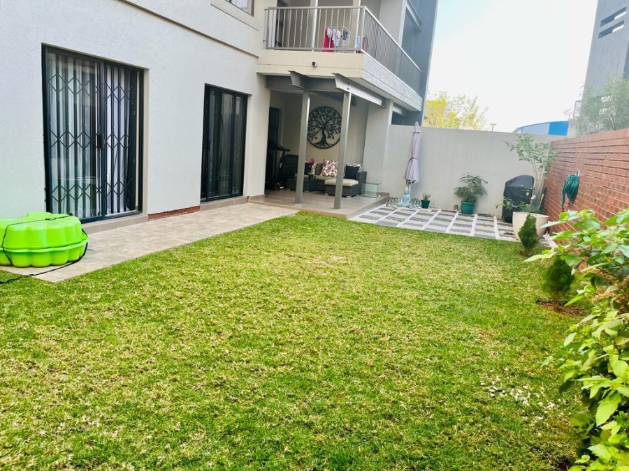 To Let 4 Bedroom Property for Rent in Kyalami Ridge Gauteng