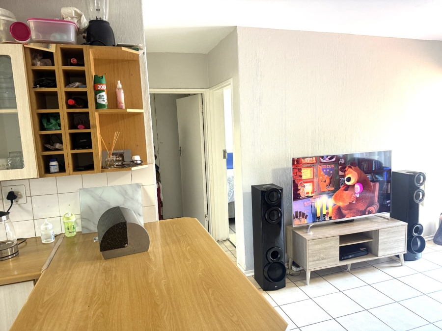 2 Bedroom Property for Sale in Newlands Gauteng