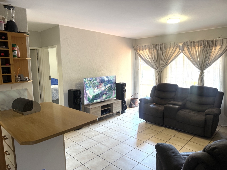 2 Bedroom Property for Sale in Newlands Gauteng