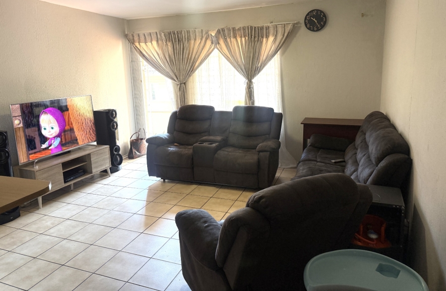 2 Bedroom Property for Sale in Newlands Gauteng