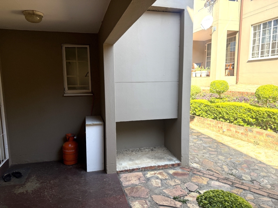 2 Bedroom Property for Sale in Newlands Gauteng
