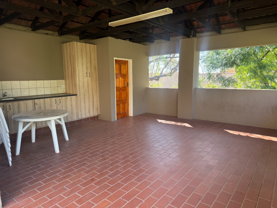 2 Bedroom Property for Sale in Newlands Gauteng