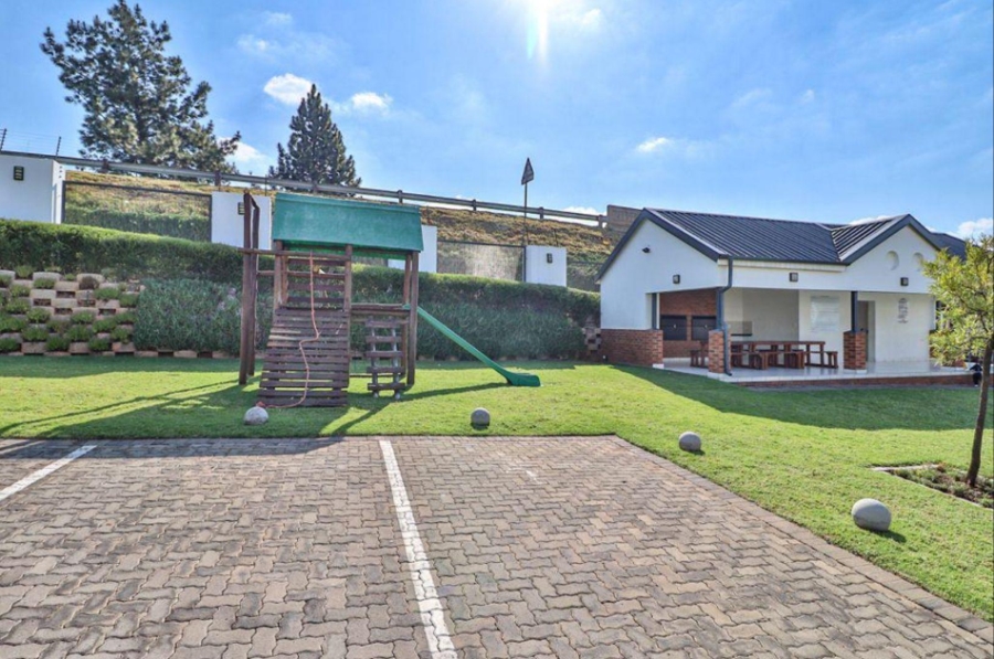 To Let 1 Bedroom Property for Rent in Greenstone Hill Gauteng