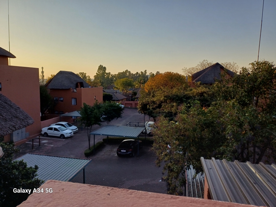 1 Bedroom Property for Sale in Sunninghill Gauteng