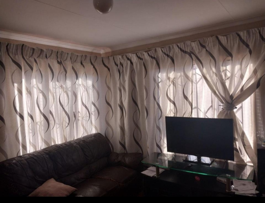 2 Bedroom Property for Sale in Soshanguve XX Gauteng