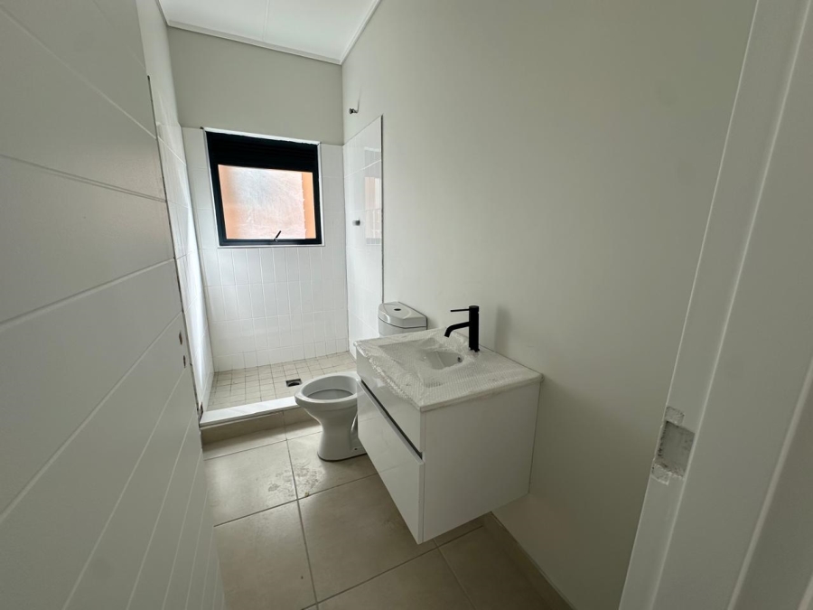 To Let 2 Bedroom Property for Rent in Linbro Park Gauteng