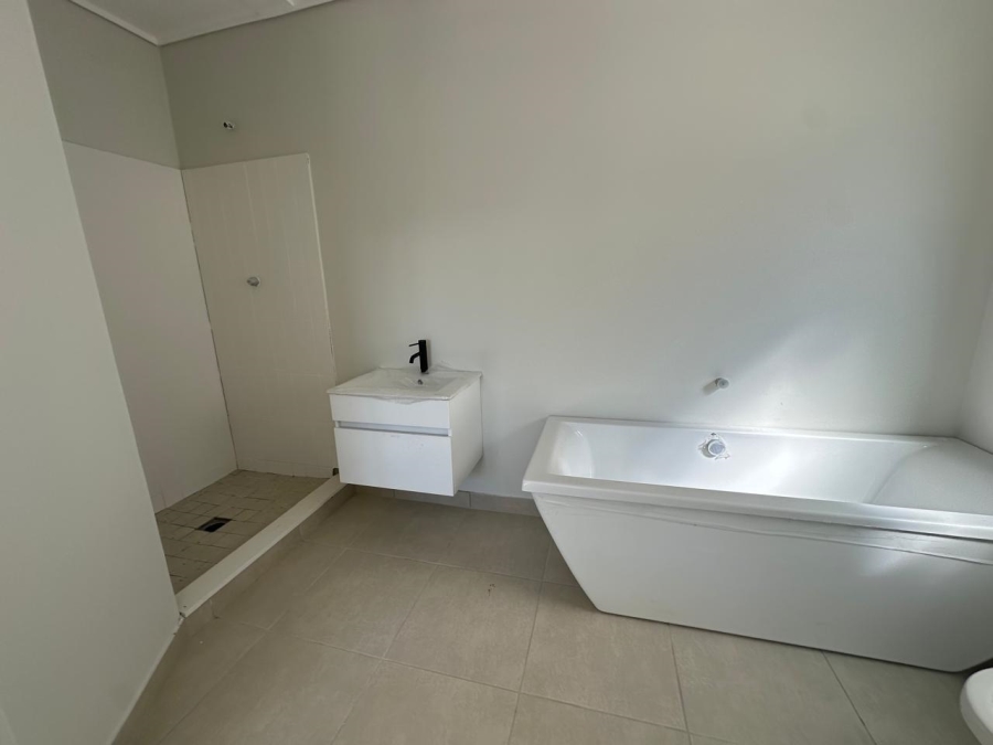 To Let 2 Bedroom Property for Rent in Linbro Park Gauteng
