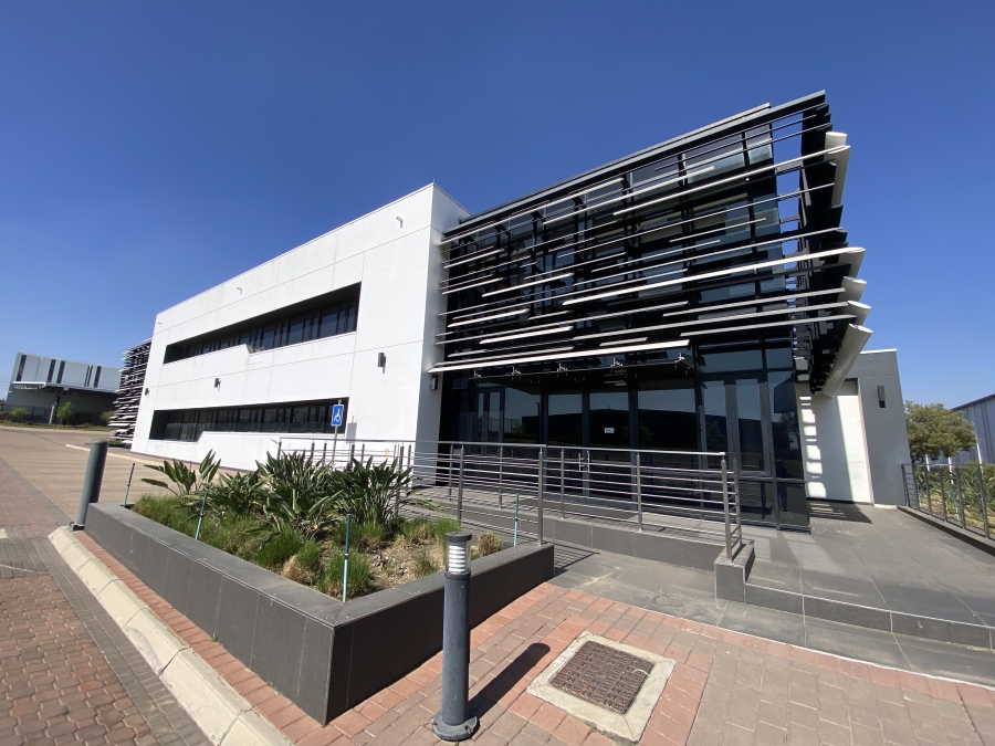 To Let commercial Property for Rent in Waterfall Gauteng