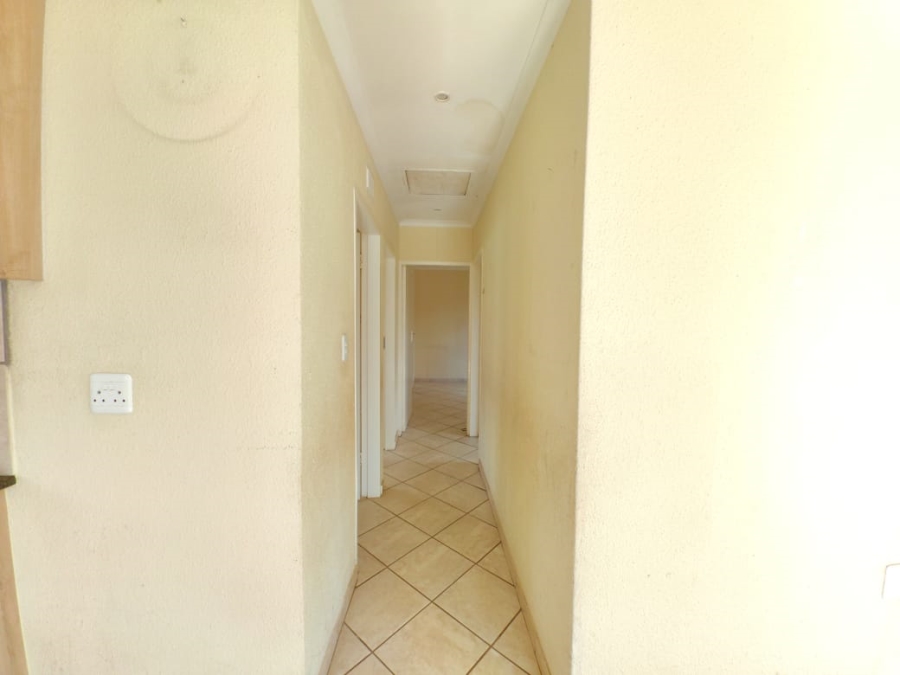 To Let 3 Bedroom Property for Rent in Andeon Gauteng
