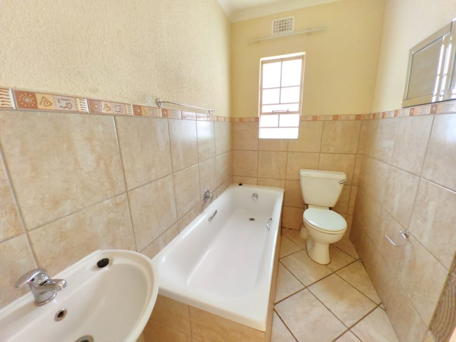 To Let 3 Bedroom Property for Rent in Andeon Gauteng