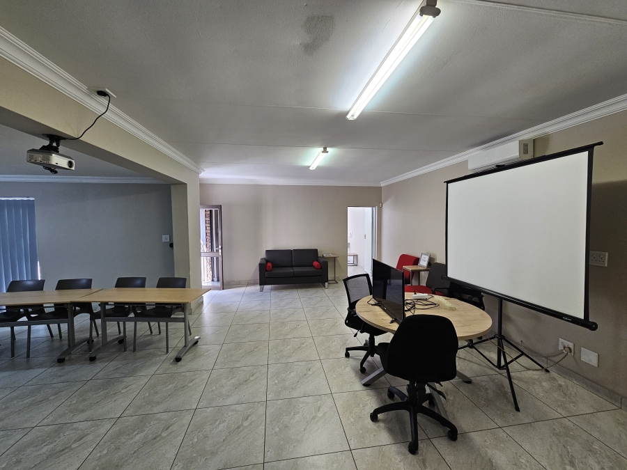 To Let commercial Property for Rent in Zwartkop Gauteng