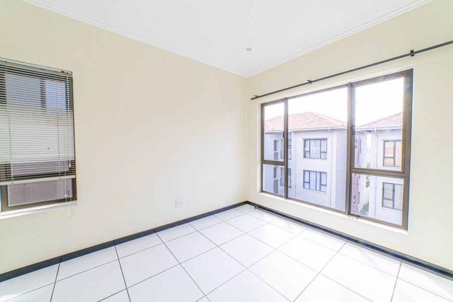 To Let 1 Bedroom Property for Rent in Fourways Gauteng