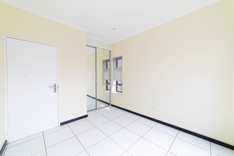 To Let 1 Bedroom Property for Rent in Fourways Gauteng