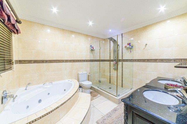 4 Bedroom Property for Sale in Kyalami Glen Estate Gauteng