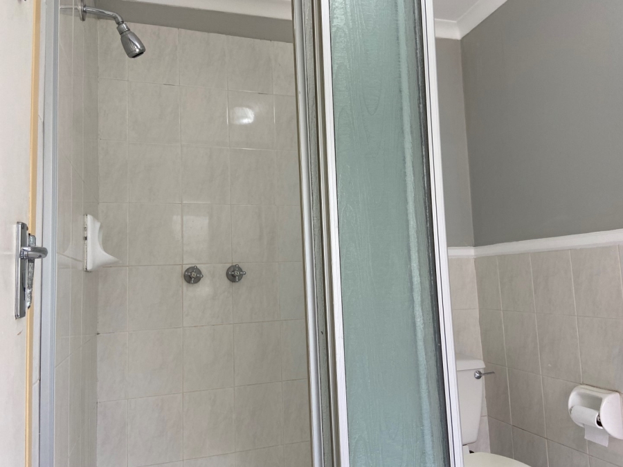 2 Bedroom Property for Sale in Robindale Gauteng