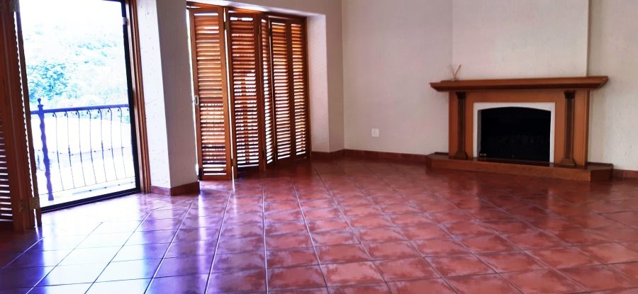 To Let 2 Bedroom Property for Rent in Waterkloof Ridge Gauteng