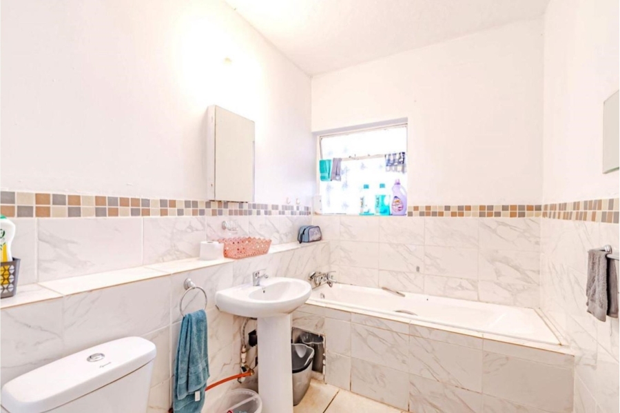 2 Bedroom Property for Sale in Arcadia Gauteng