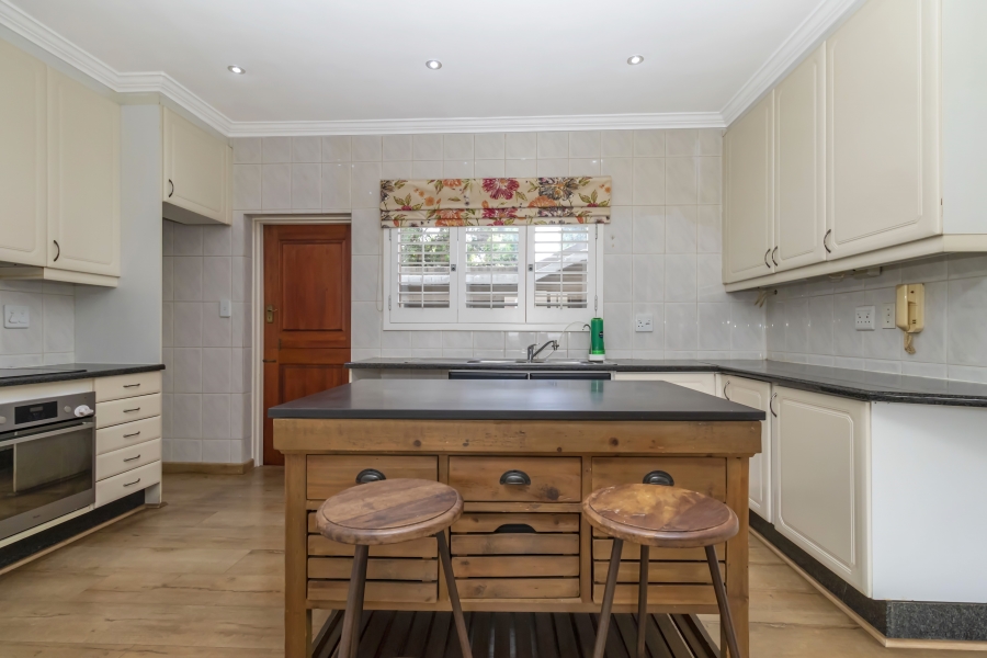 3 Bedroom Property for Sale in Lonehill Gauteng