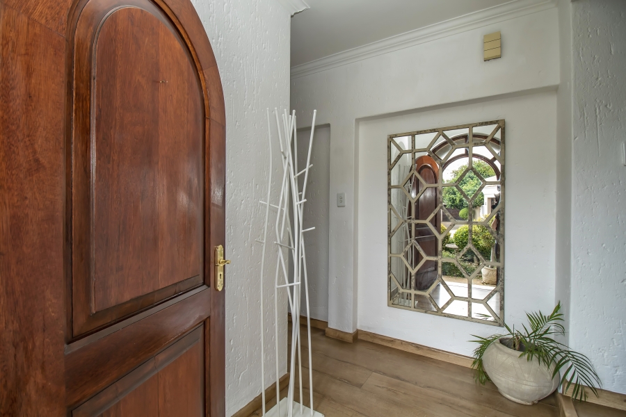 3 Bedroom Property for Sale in Lonehill Gauteng