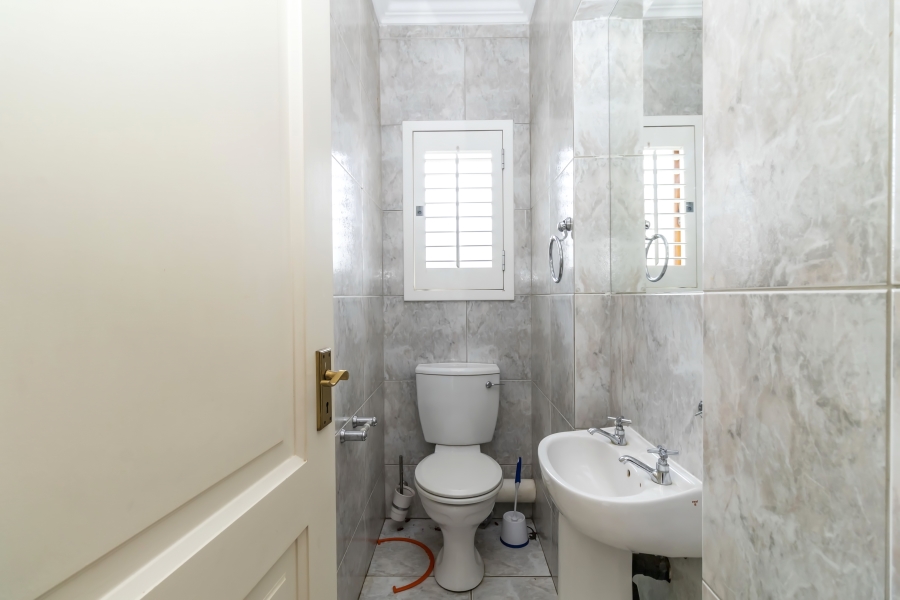 3 Bedroom Property for Sale in Lonehill Gauteng
