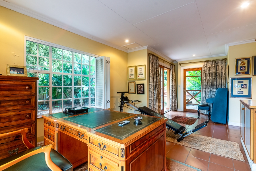 5 Bedroom Property for Sale in Waterkloof Ridge Gauteng