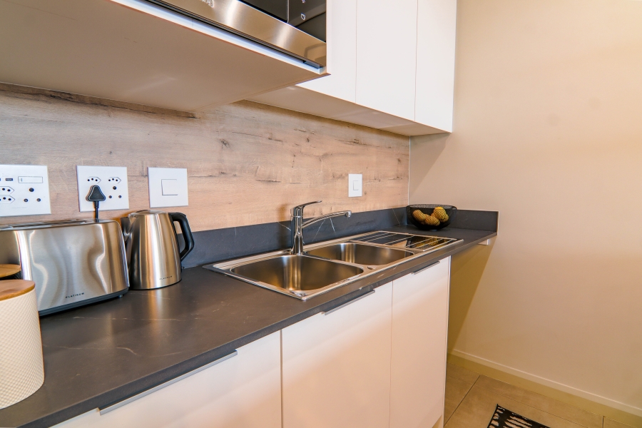 To Let 2 Bedroom Property for Rent in Ascend to Midstream Gauteng