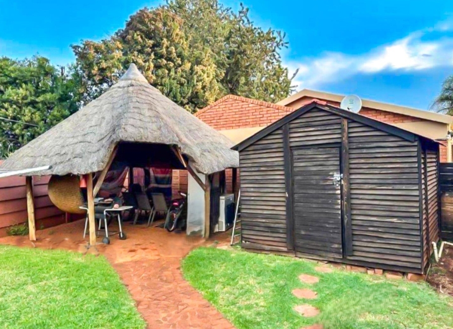 3 Bedroom Property for Sale in Witfield Gauteng