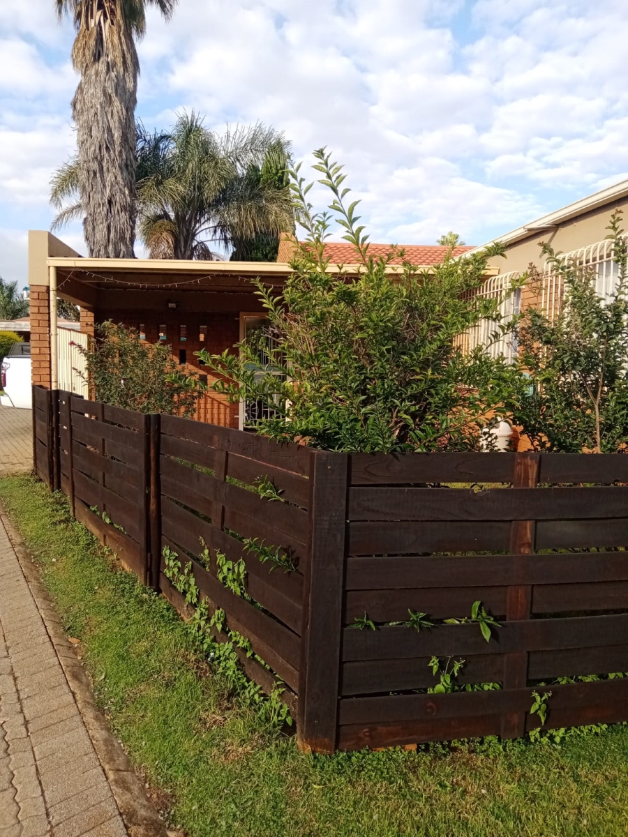 3 Bedroom Property for Sale in Witfield Gauteng