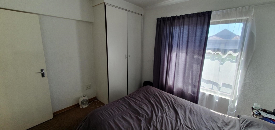 2 Bedroom Property for Sale in New Market Park Gauteng