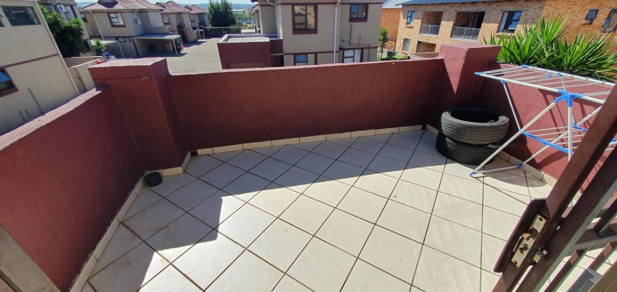 2 Bedroom Property for Sale in New Market Park Gauteng