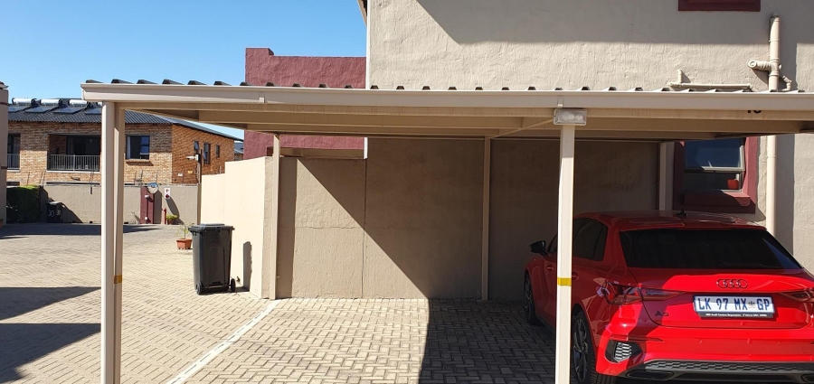 2 Bedroom Property for Sale in New Market Park Gauteng