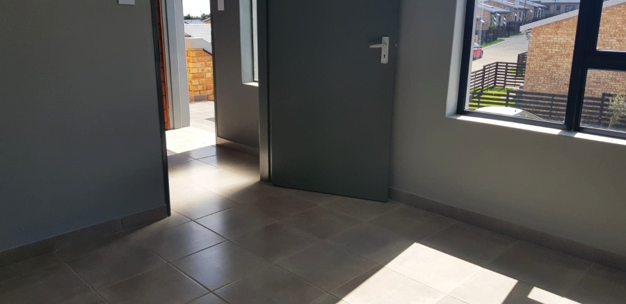 To Let 1 Bedroom Property for Rent in Groblerpark Gauteng