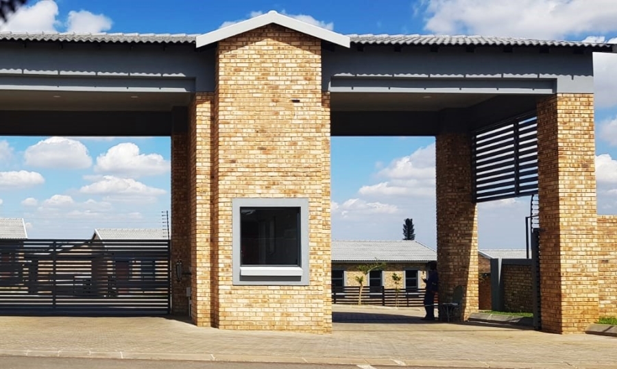To Let 1 Bedroom Property for Rent in Groblerpark Gauteng