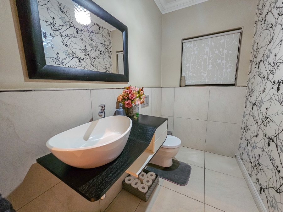 3 Bedroom Property for Sale in Midlands Estate Gauteng