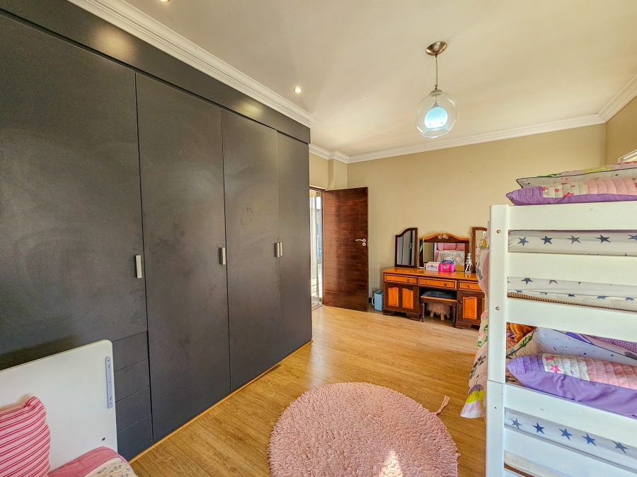 3 Bedroom Property for Sale in Midlands Estate Gauteng