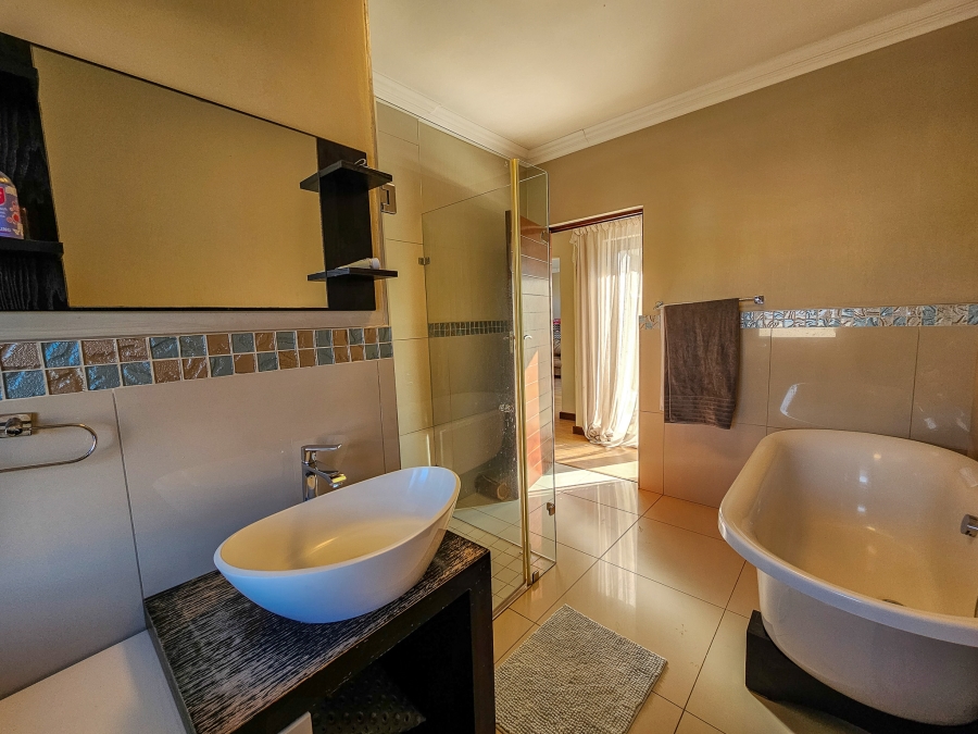 3 Bedroom Property for Sale in Midlands Estate Gauteng