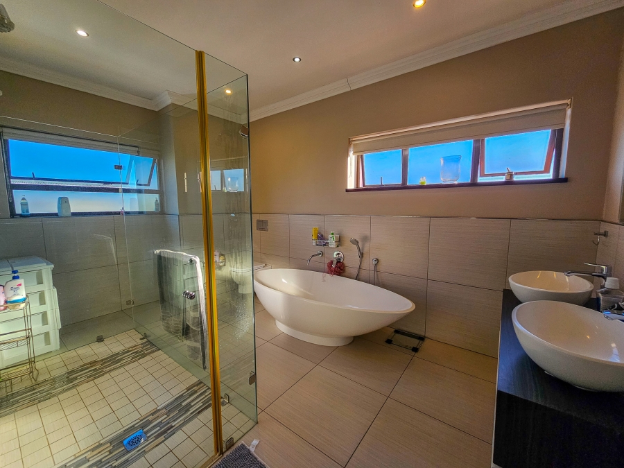 3 Bedroom Property for Sale in Midlands Estate Gauteng