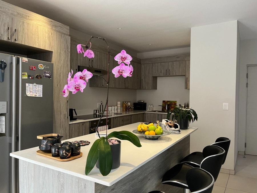 To Let 4 Bedroom Property for Rent in Morningside Gauteng