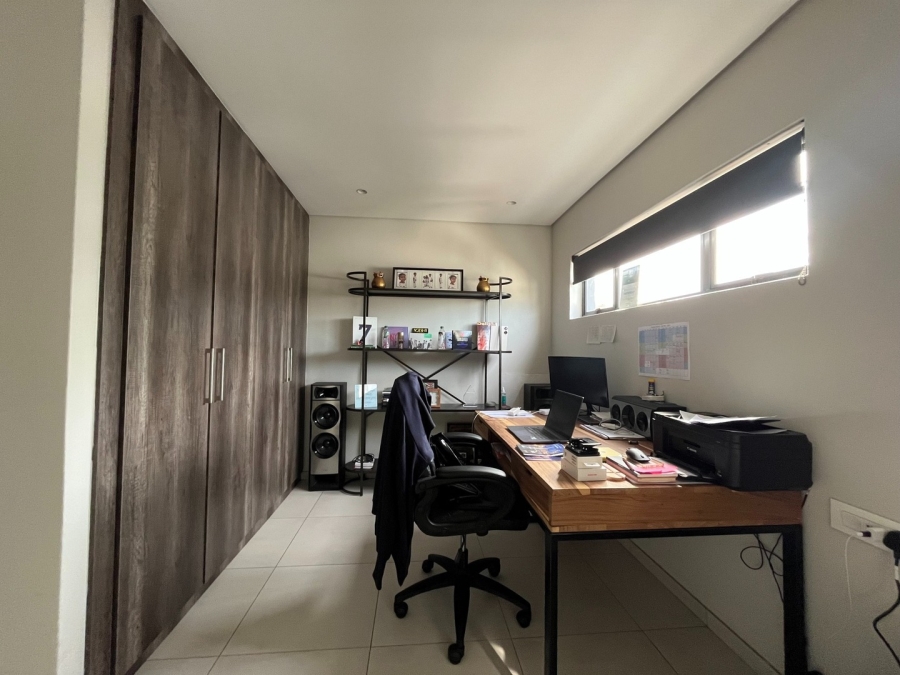 To Let 4 Bedroom Property for Rent in Morningside Gauteng