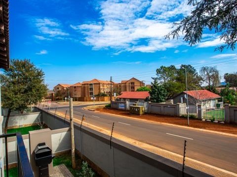 To Let 3 Bedroom Property for Rent in Montana Gauteng