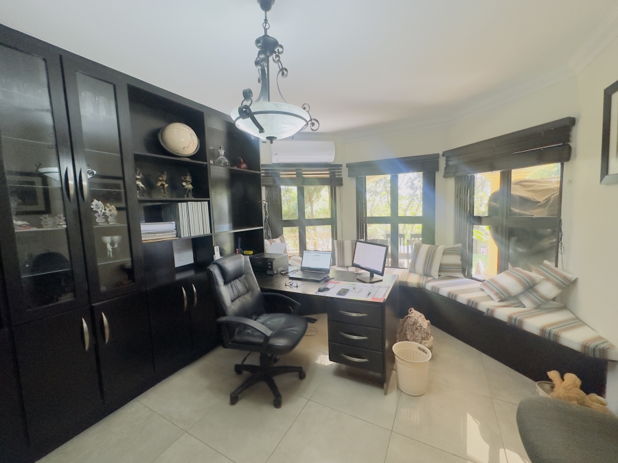 5 Bedroom Property for Sale in Blue Saddle Ranches Gauteng