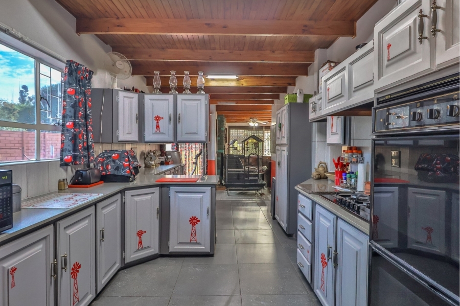 4 Bedroom Property for Sale in Wierda Park Gauteng