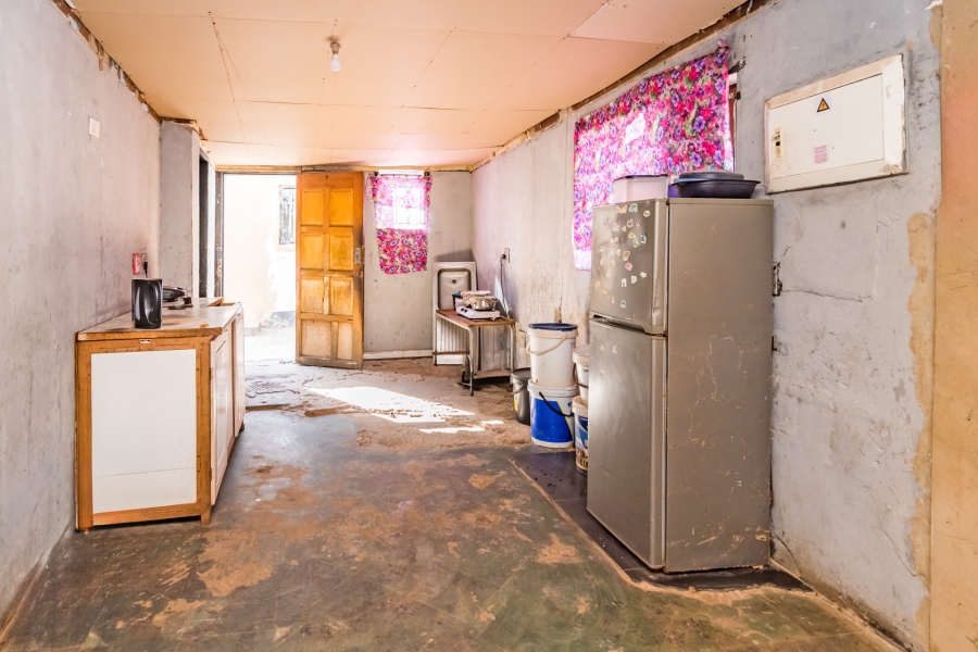 2 Bedroom Property for Sale in Emdeni Gauteng