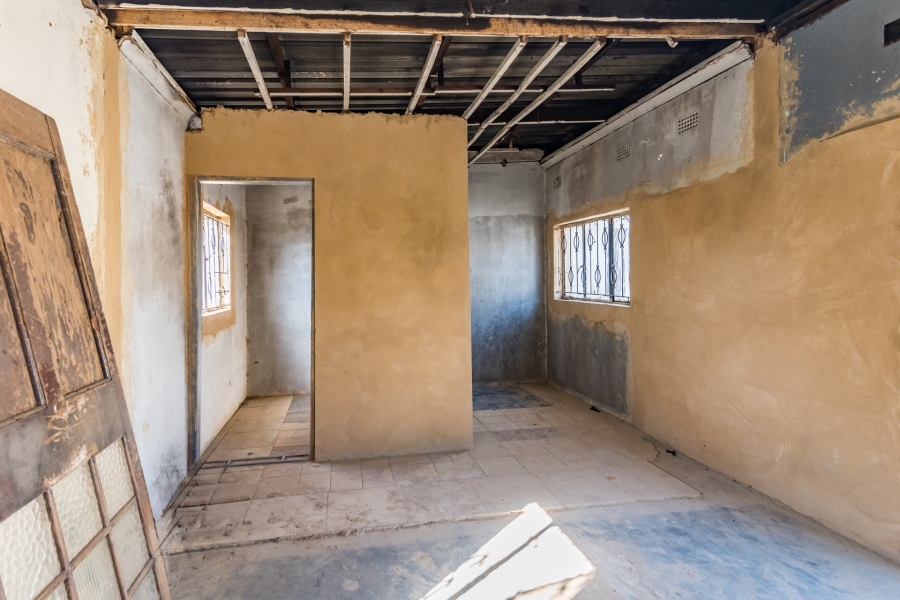 2 Bedroom Property for Sale in Emdeni Gauteng