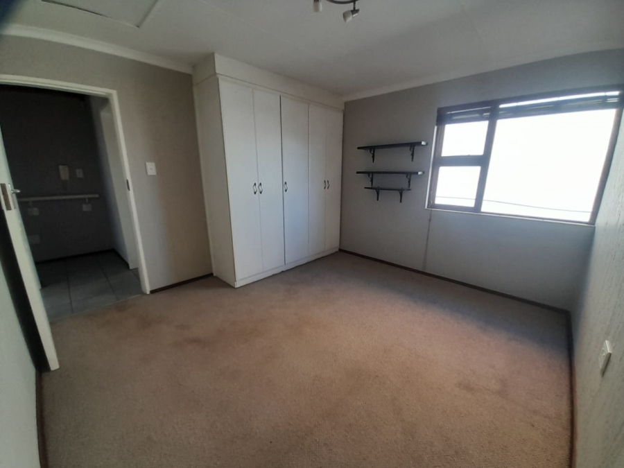 To Let 2 Bedroom Property for Rent in Three Rivers Gauteng