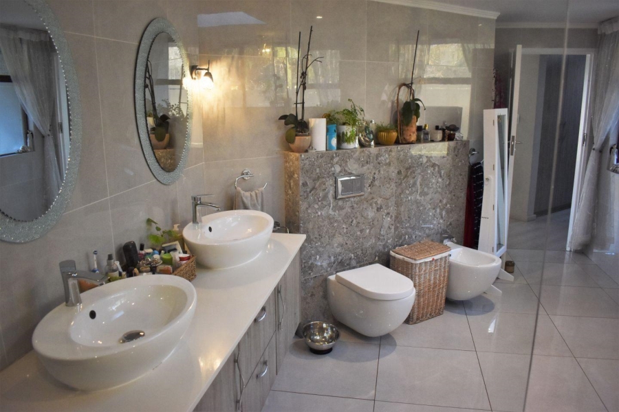 3 Bedroom Property for Sale in Bedfordview Gauteng