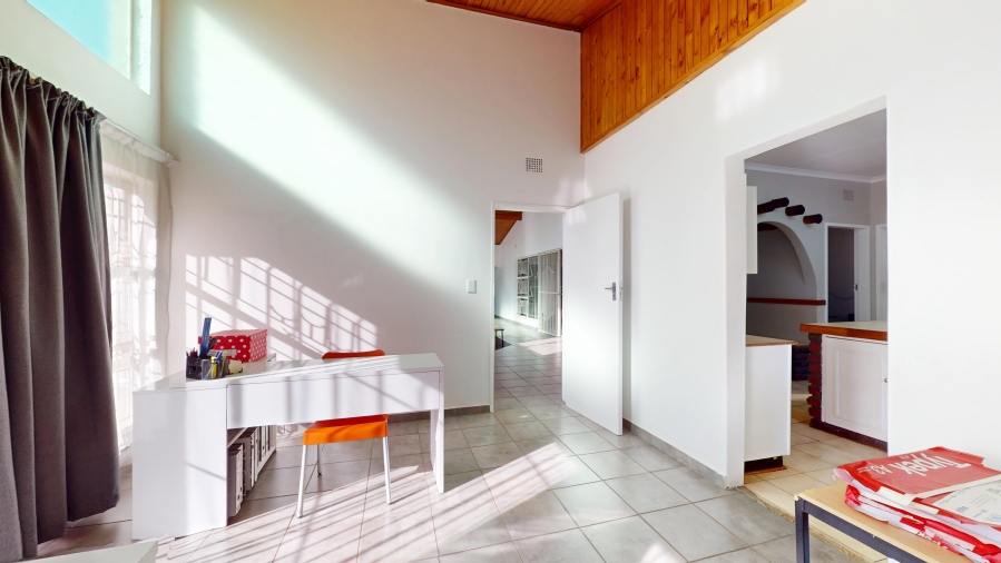 5 Bedroom Property for Sale in Parkrand Gauteng