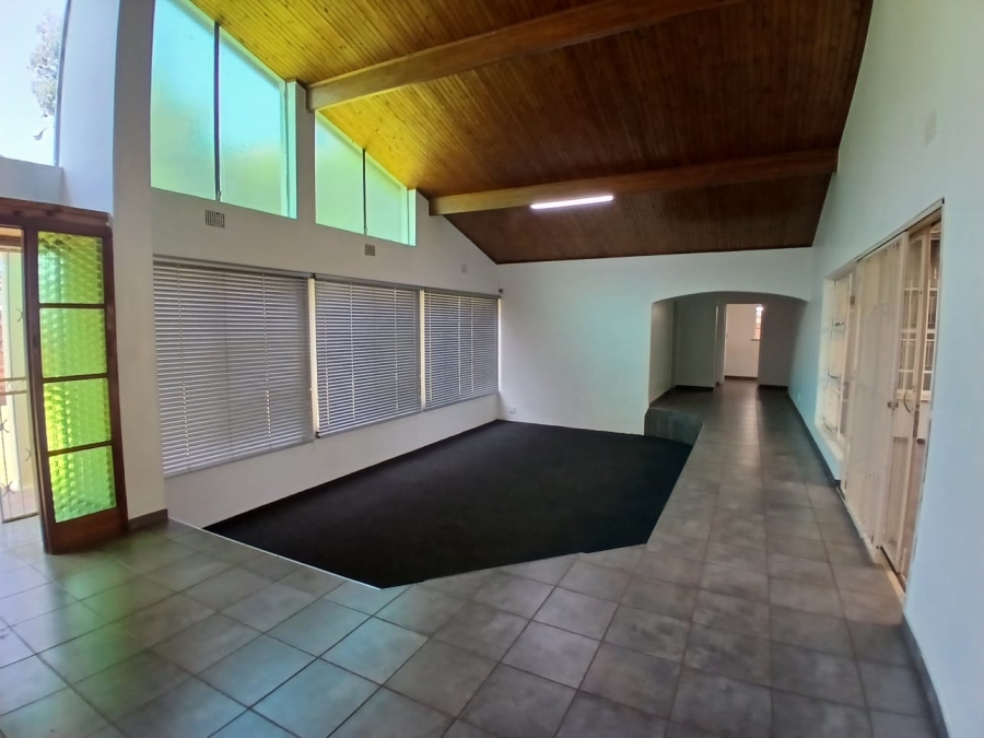 5 Bedroom Property for Sale in Parkrand Gauteng