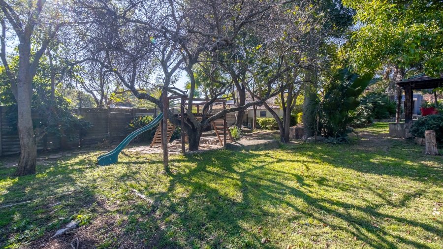 3 Bedroom Property for Sale in Fontainebleau Gauteng